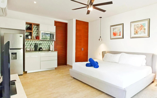 Central Park 103 Cozy and Modern Studio Spa Restaurant Gym