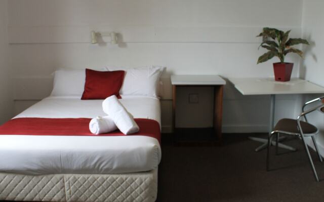 Hotel Beach House Nambour