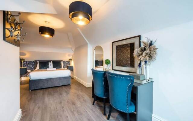 Host Apartments The Kensington Townhouse