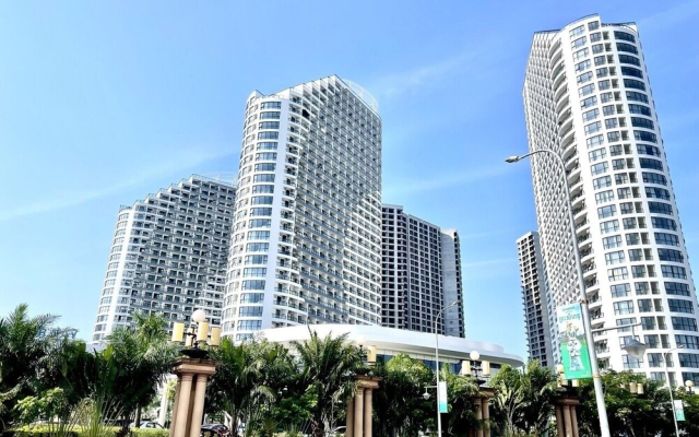 Star Bay Residence