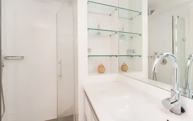 Sea View Luxury W Balcony- Hayarkon 78