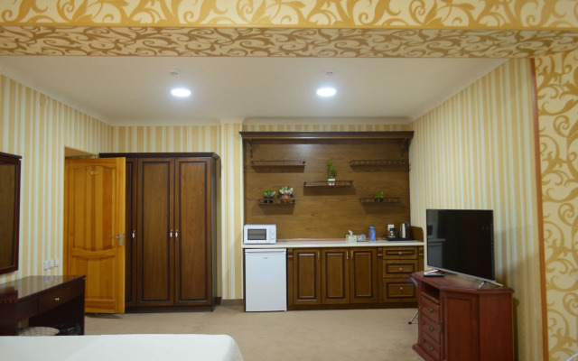 Kabir Hotel