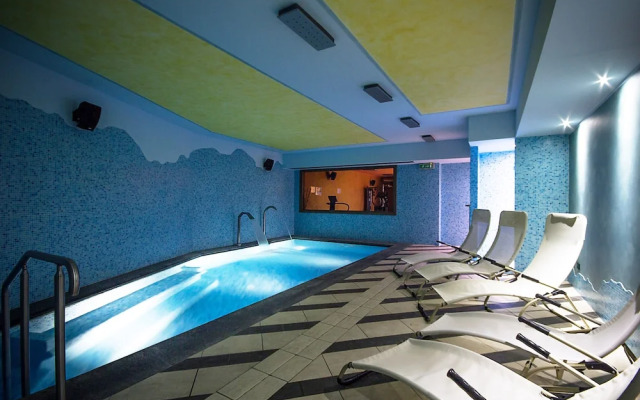 Meuble Hotel Ambrosini