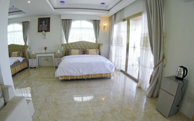 Narong Ek Residence View & Pool Villa