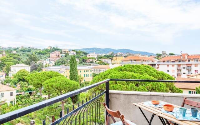 Chiavari Colorful Flat with Garage