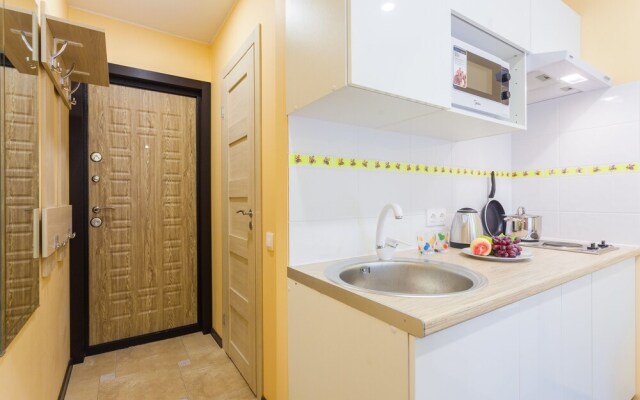 Apartment on Razyezzhaya