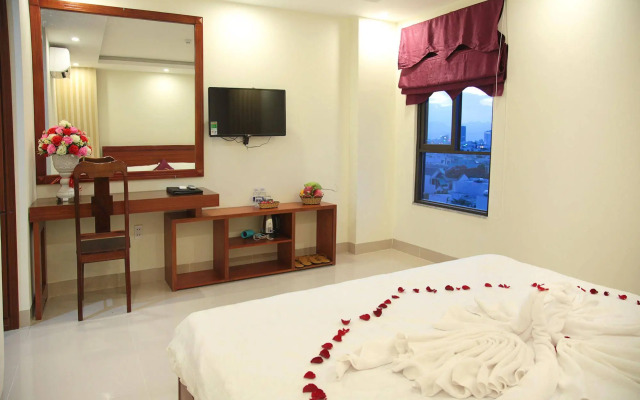 Lavender Danang Hotel