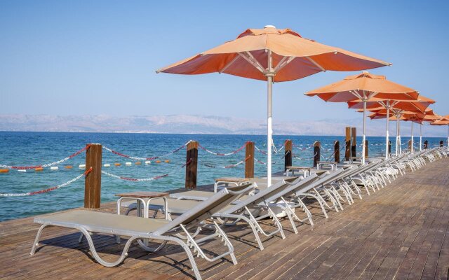 The Nowness Luxury Hotel & Spa (Adults Only 16+)
