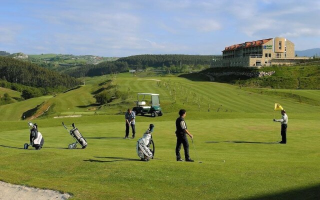 Hotel Mar Comillas by MIJ