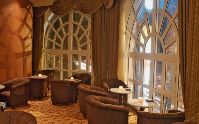 The Green Park Hotel