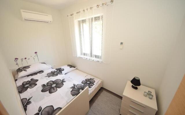 Apartmani Dora I Kati
