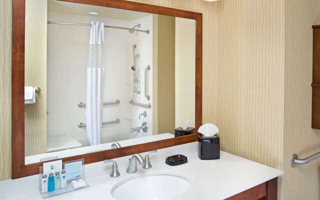 Hampton Inn & Suites Pittsburgh/Waterfront-West Homestead