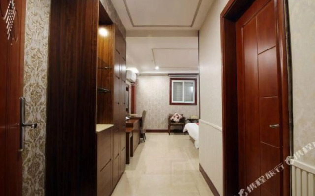 Yuanquan Business Hotel (Foshan Railway Station)