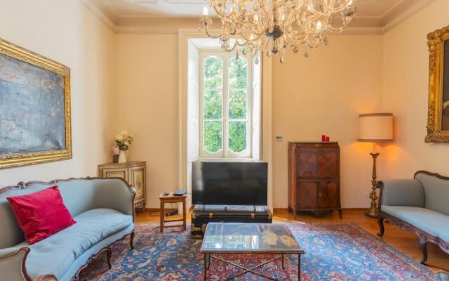 Luxury Apartments in Villa Cardinal Ciceri