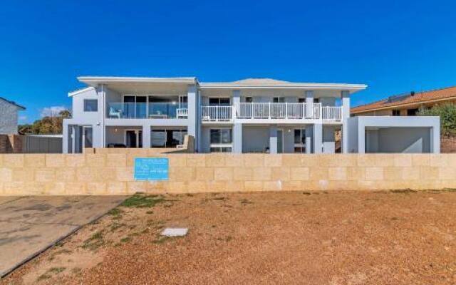 Blue Bay Beach Stay - Mandurah