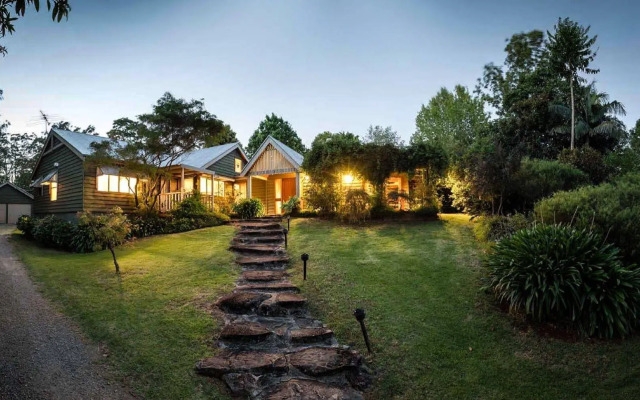 Mt Glorious Getaways