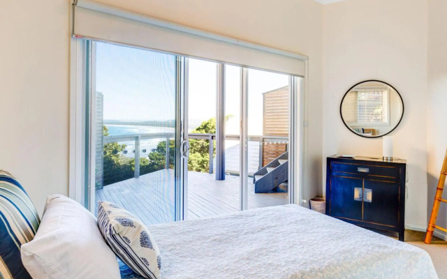 THE LOOKOUT AT GERROA Gerroa 4pm check out Sundays