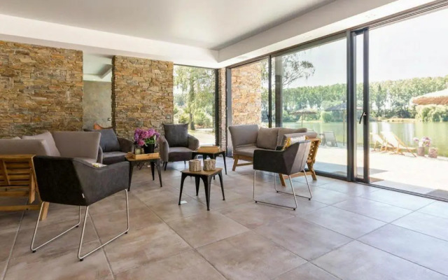 Gîte Ligné, 5 pièces, 9 personnes - FR-1-306-866