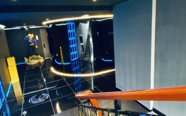 WACE Wansi E-sports Homestay (Ningbo Luotuo)