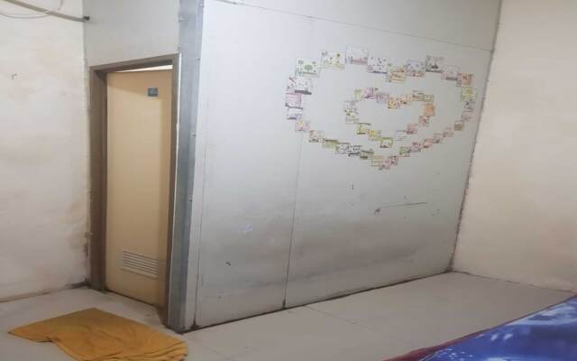 OYO 93863 Dv Homestay Syariah Genteng