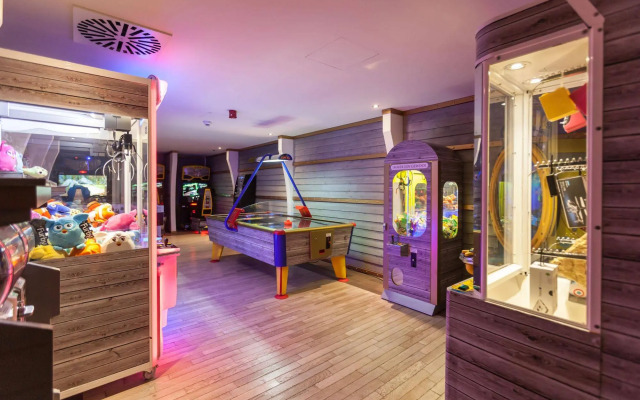 Europa-Park Freizeitpark & Erlebnis-Resort, Hotel Bell Rock