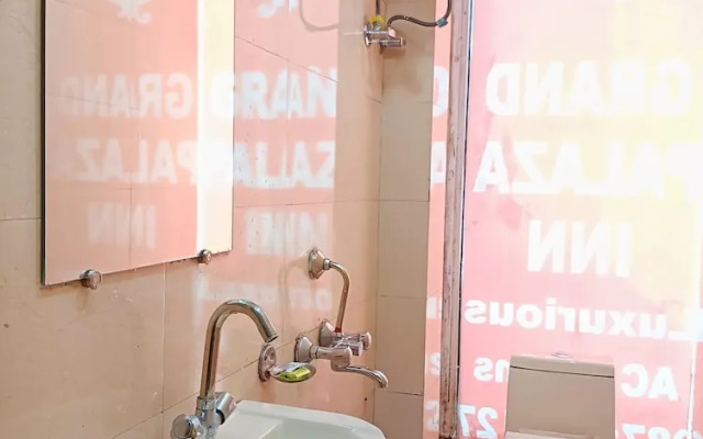Hotel Saini Home Stay