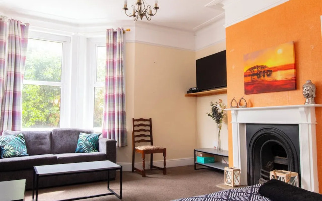 Thornbury Guest House Room 1