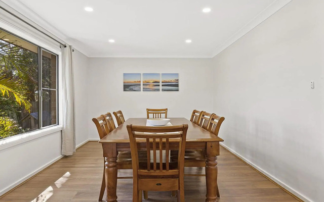 Blue Fish, 41 Boulder Bay Road