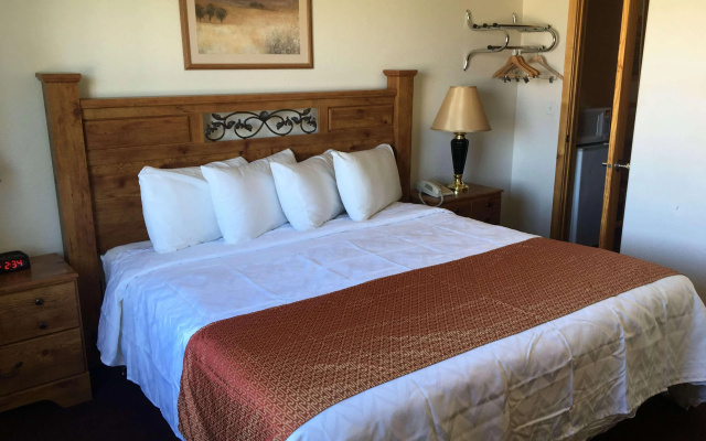 FairBridge Inn & Suites Williston