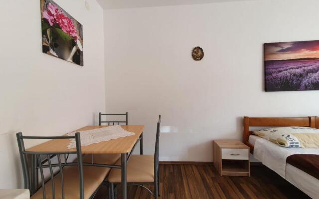 Apartments Topalović