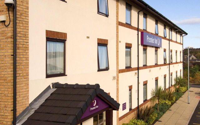 Premier Inn Blackburn South - M65 J4