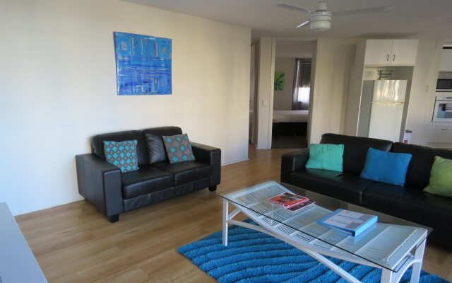Mylos Holiday Apartments