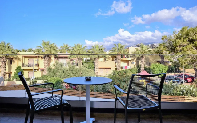 Del Mar Apartments in Stalis