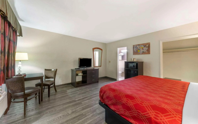 Fort Lauderdale Gardens Inn & Suites