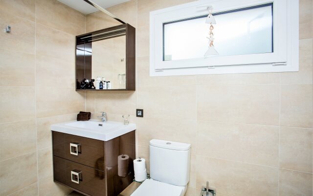 4 B/R  VILLA by Puerto Banus & Sea 5 m ✴️✴️✴️✴️✴️