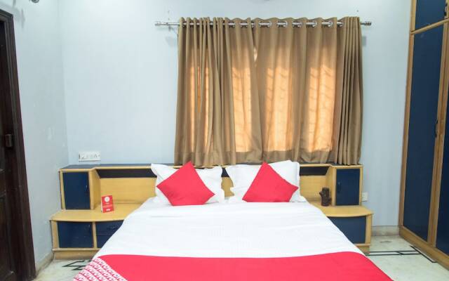 OYO 10778 Home Exotic Penthouse Hiran Magri