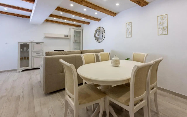 Villa Green Point