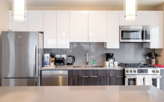 Atlantic Station-12S