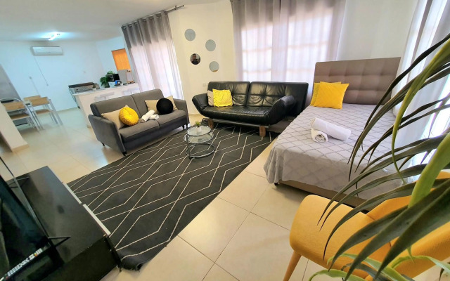 Barak Royal suites 20 Garden jacuzzi