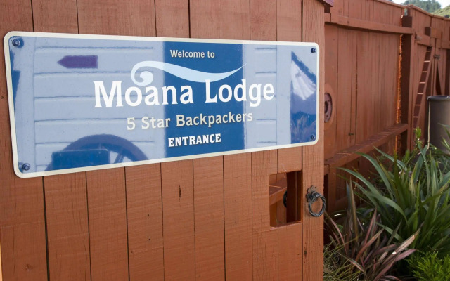 Moana Lodge - Hostel