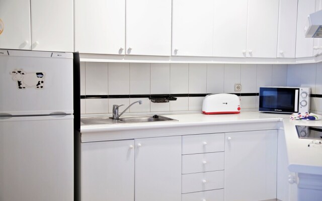 Sanabria Park Apartment with Pool