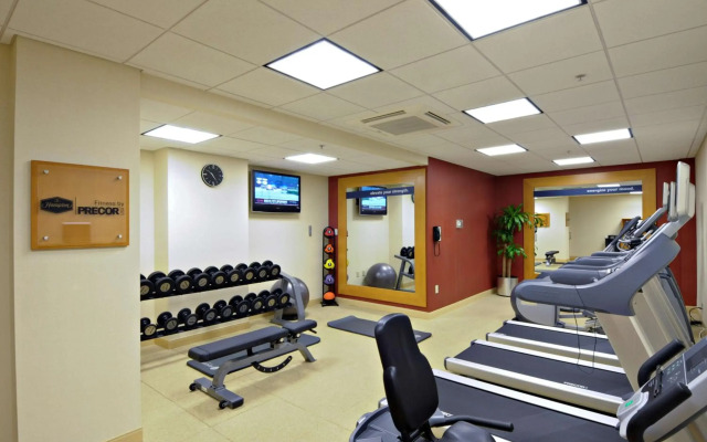 Hampton Inn & Suites Columbus-Downtown