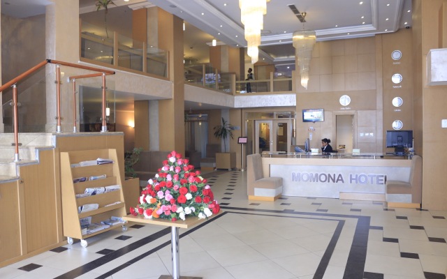 Momona Hotel