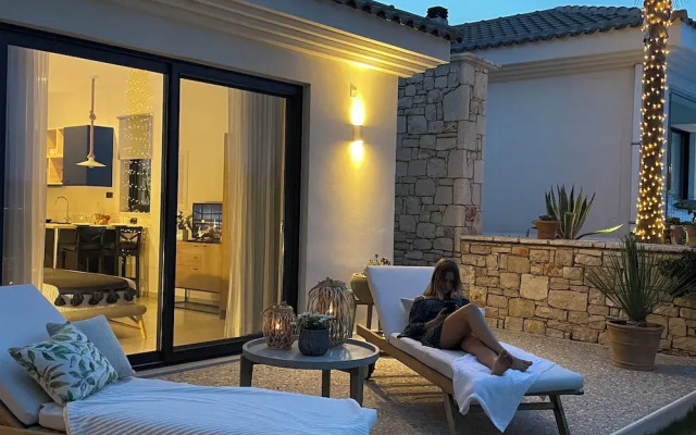 Garden Suite, Beautiful Seaview & Close to Beach
