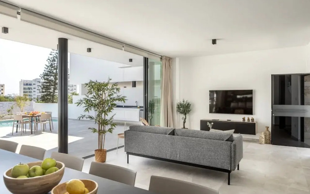 Protaras Aqua Pearl Villa 3