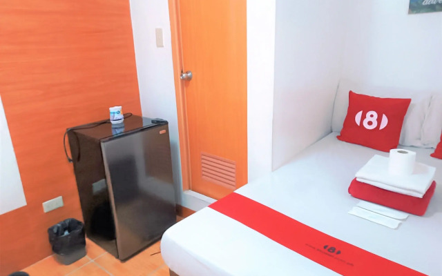 8Hostel