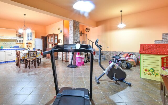 Beautiful Home in Zafferana Etnea With 4 Bedrooms