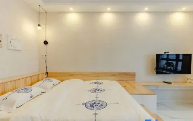 Tangtang apartment (Suning Plaza store, Chuzhou)