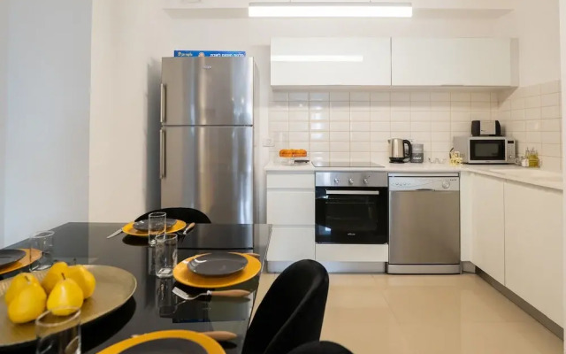 The Haneviim Suites