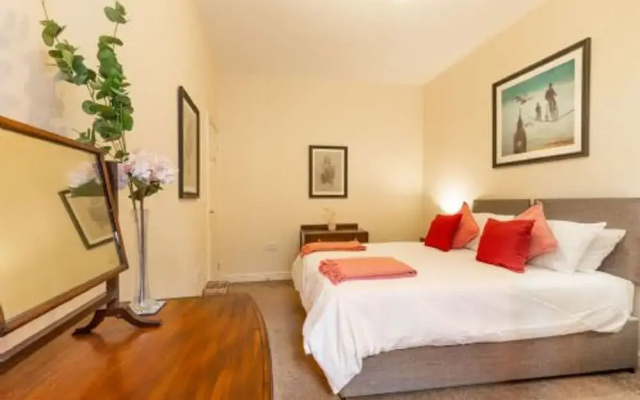 Host Stay Coastal Retreat